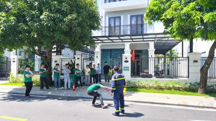 ĐOÀN ANH FOODTECH TỔ CHỨC TẬP HUẤN PCCC: XÂY DỰNG KỸ NĂNG SỐNG, CỦNG CỐ NỀN TẢNG VĂN HÓA AN TOÀN Tập huấn pccc phòng cháy chữa cháy